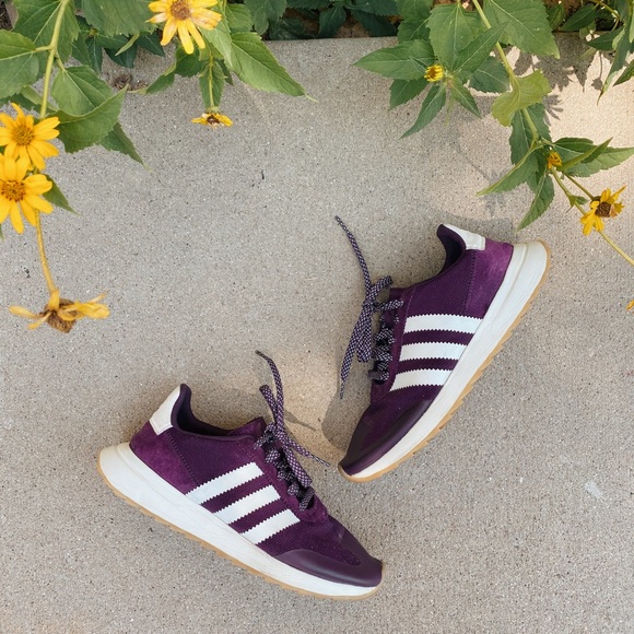 adidas Shoes - Women’s Adidas Iniki Boost